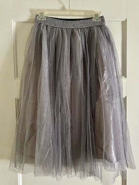 Women’s Silver Tulle Midi Skirt size Small from Sidecca